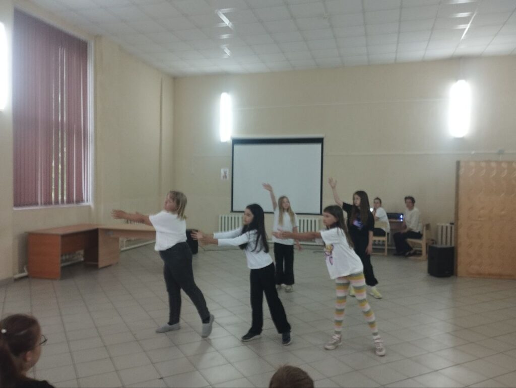 торжественное открытие лагеря с дневным воспитанием детей " Дружба"