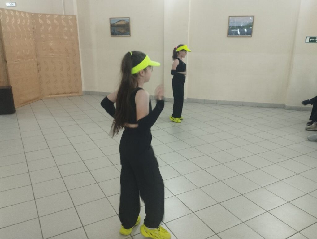 торжественное открытие лагеря с дневным воспитанием детей " Дружба"