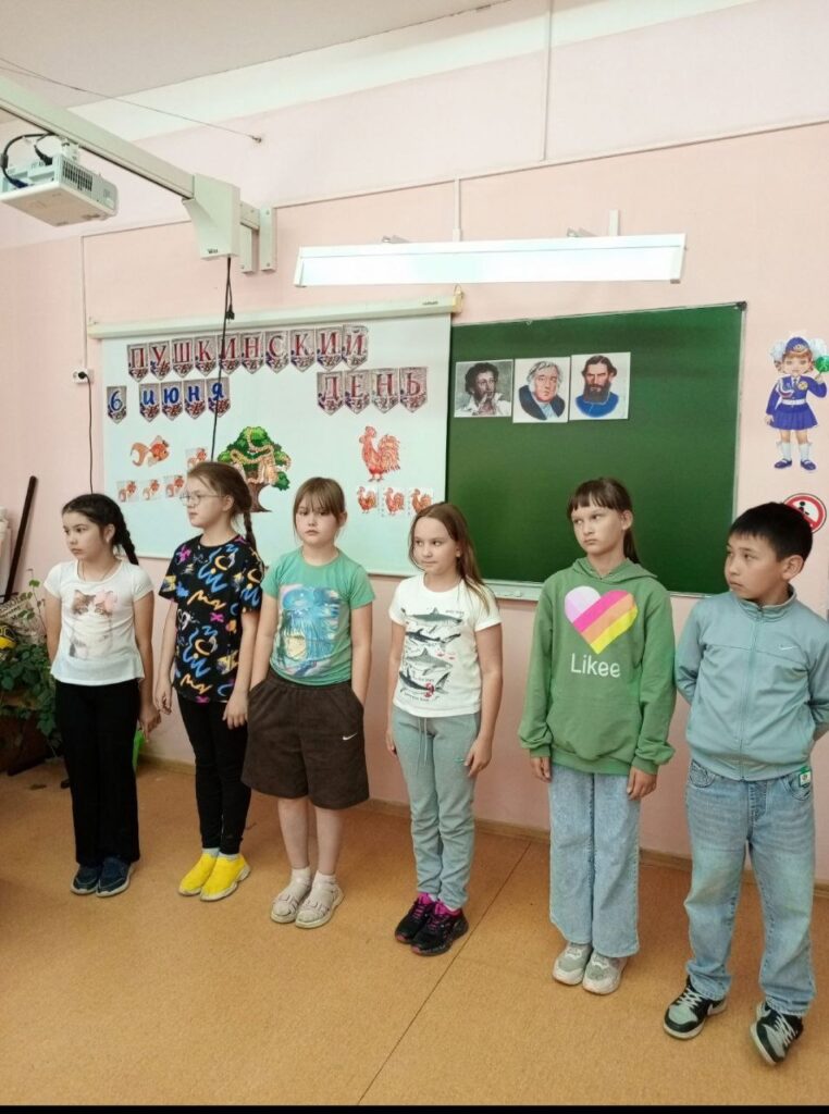 В гостях у славного Солтана "провела мероприятие вожатая Мартынова Н. В. Мероприятия были познавательные и интересные